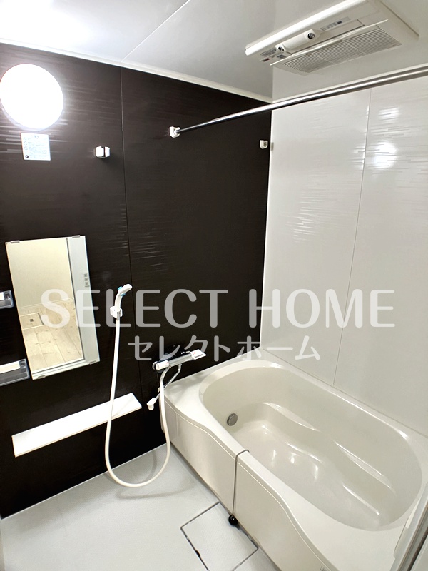 バス・シャワールーム　お風呂です 同型タイプ