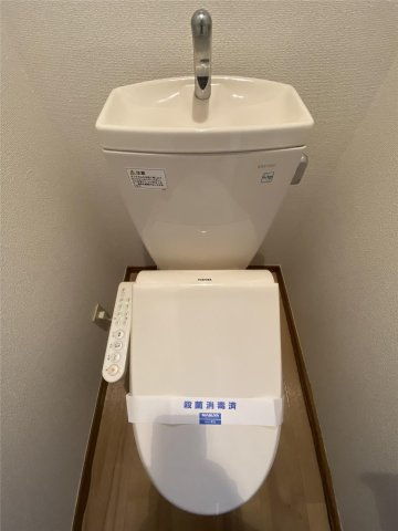 トイレ　※別部屋の参考写真となります※現況優先※