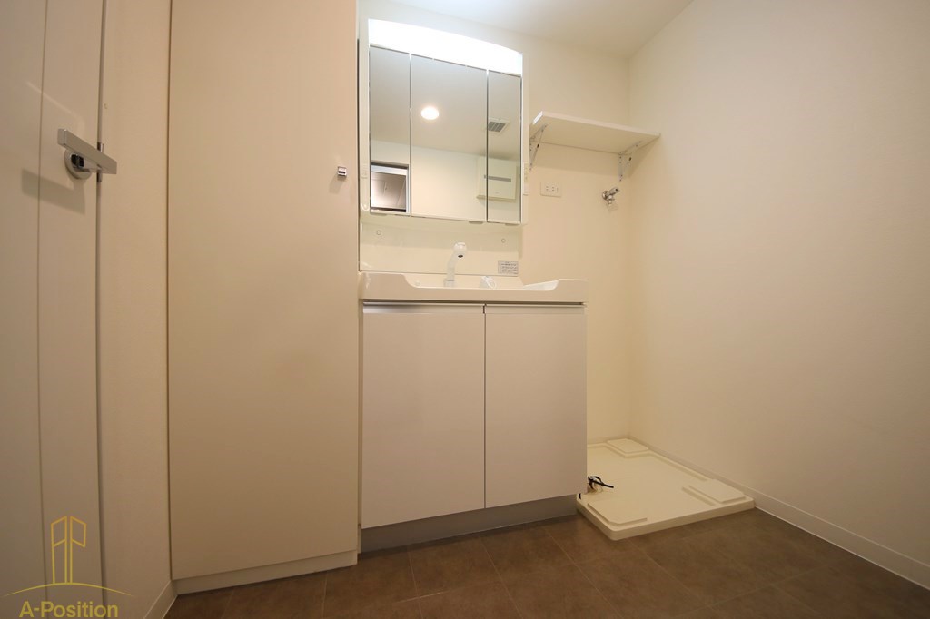 洗面設備　レジディア玉造