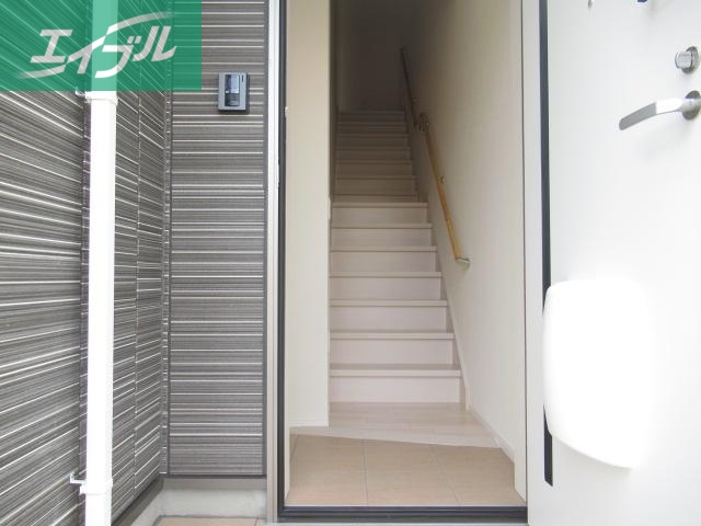 玄関　玄関（イメージ）