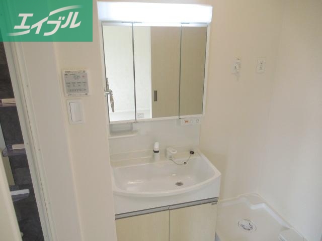 洗面設備　洗髪洗面化粧台（イメージ）