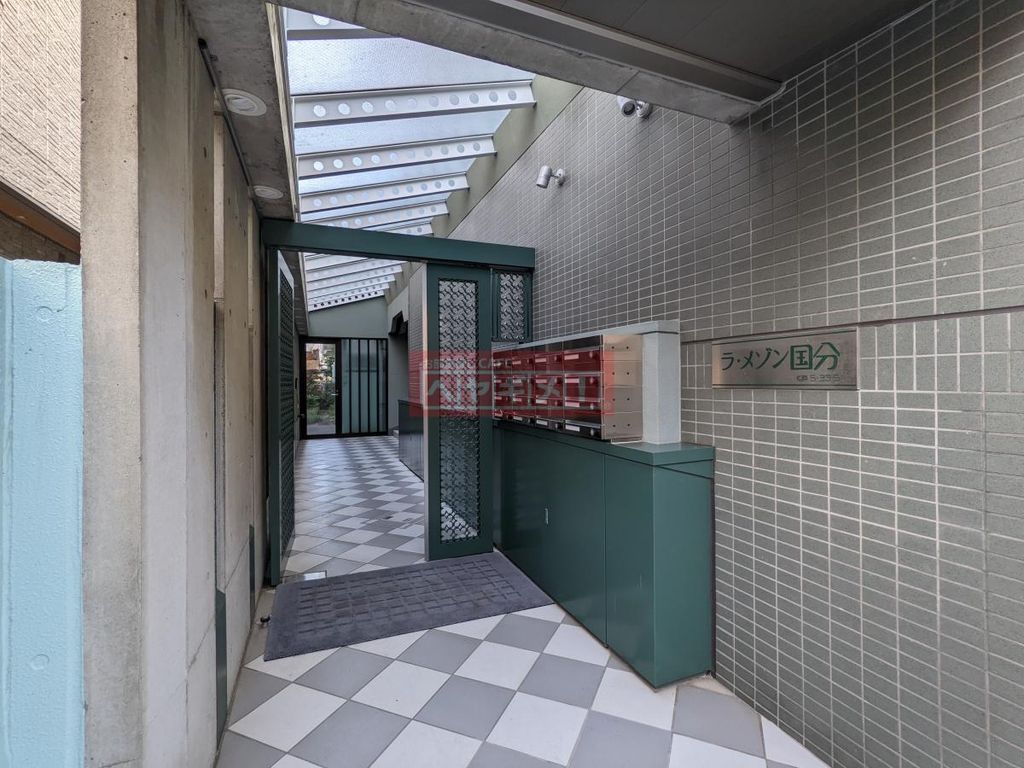 エントランス　エントランス