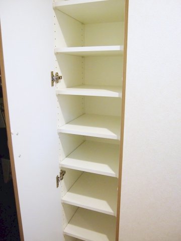 玄関　収納豊富なシューズボックス♪
