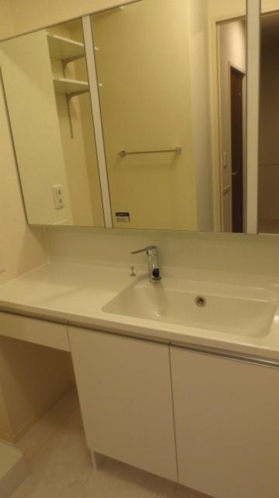 洗面設備　※同物件写真