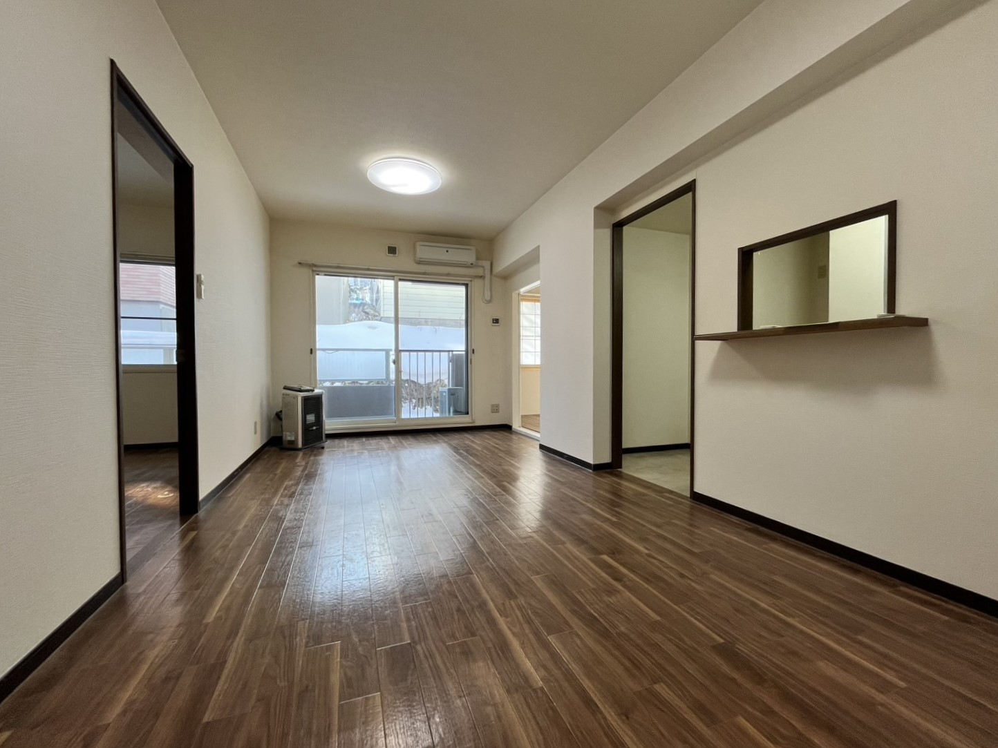 居室・リビング　※他号室　参考までにご確認下さいませ