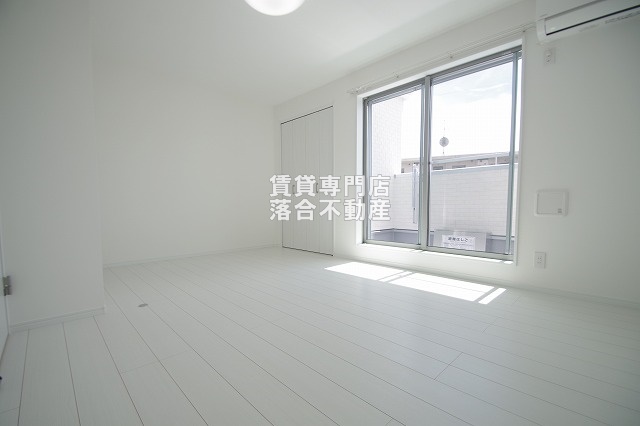 居室・リビング　日当たり良好で綺麗なお部屋♪