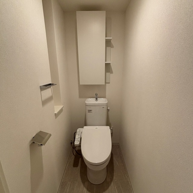 トイレ　※写真は同タイプ住戸です。