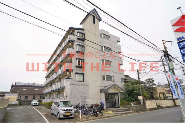 建物外観　外観は落ち着いています