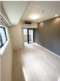 居室・リビング　同マンション別部屋参照。