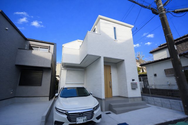 建物外観　物件、駅でお待ち合わせでのご案内歓迎！