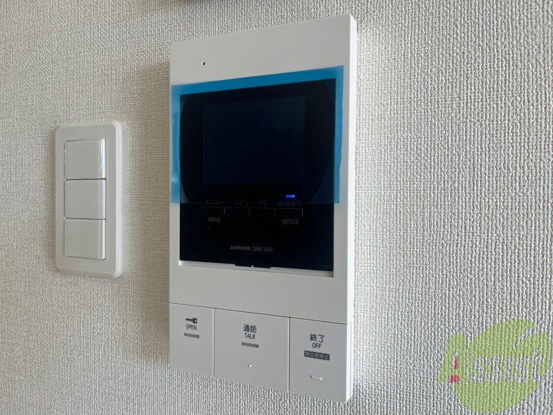 セキュリティ　ＴＶモニター付インターホンです。来客者の顔が見えるので安心！