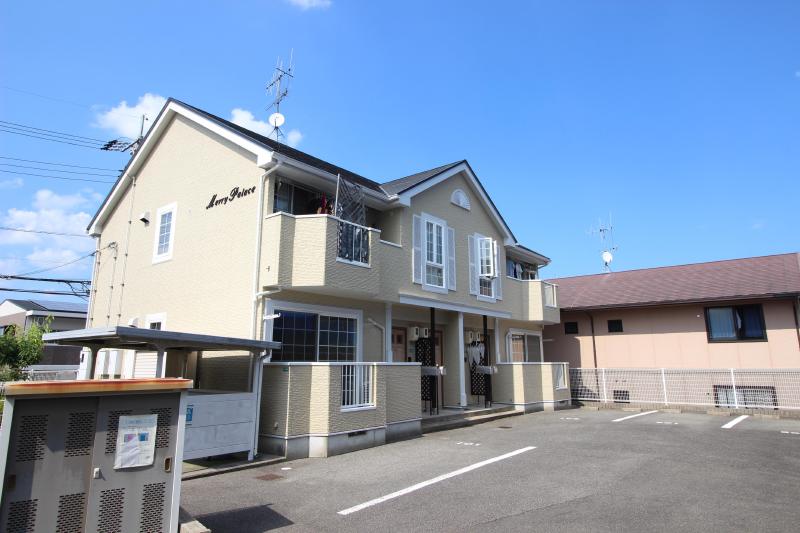 建物外観　メリーパレス　建物外観