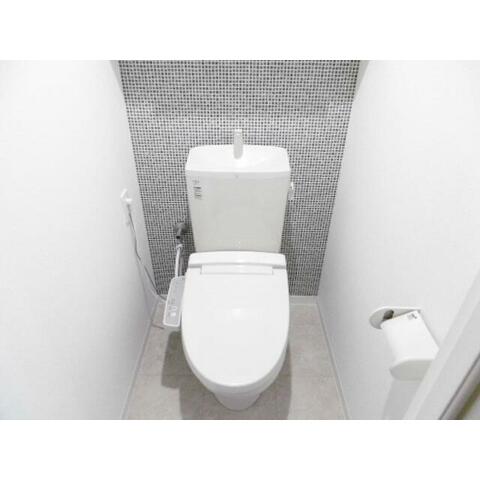 トイレ　コンパクトで使いやすいトイレです