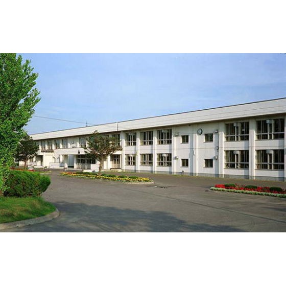 中学校　北見市立光西中学校（中学校）まで2072m