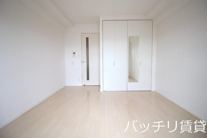 その他部屋・スペース　別号室タイプの為、現状を優先致します。