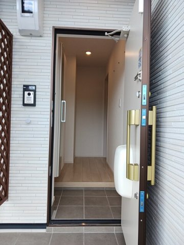 玄関　シンプルで使いやすい玄関です