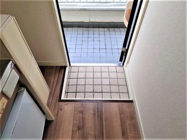 玄関　※別部屋写真