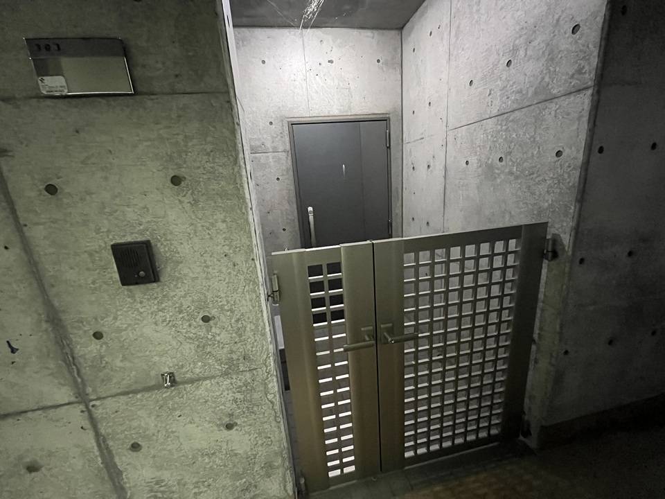 玄関　玄関