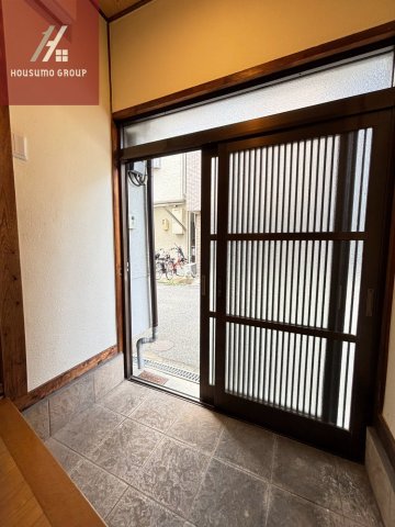 玄関　シンプルで使いやすい玄関です