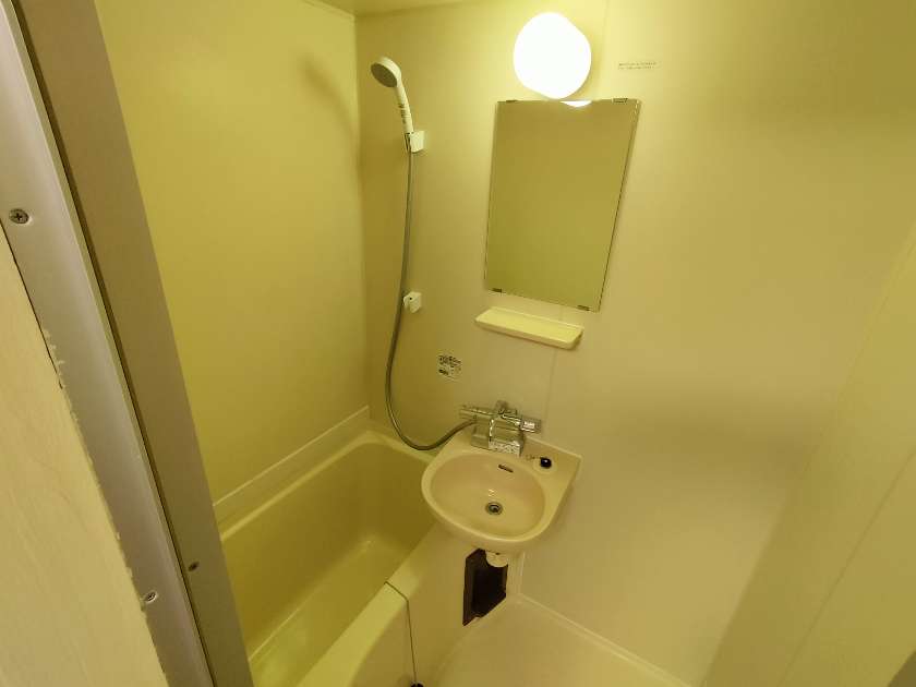 バス・シャワールーム　同物件、別のお部屋の写真です。