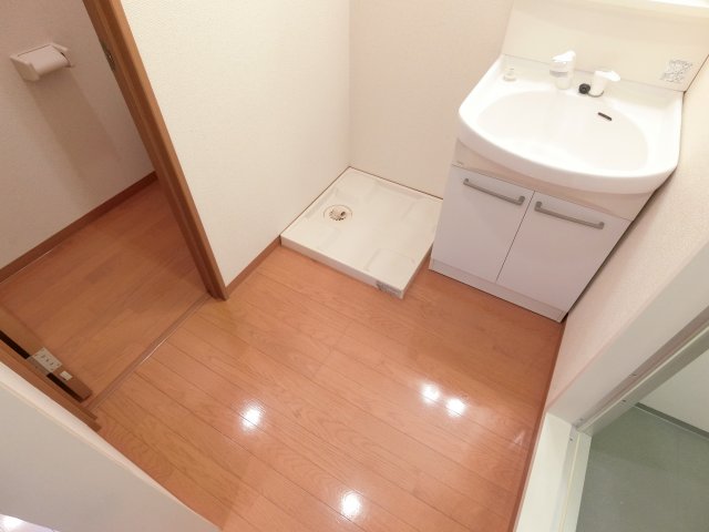 洗面設備　詳細は、RISUMO江坂本店→06-6155-7137まで♪