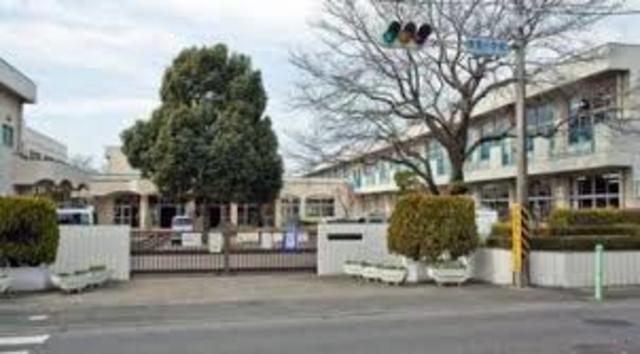 小学校　相模原市立青葉小学校（小学校）まで639m