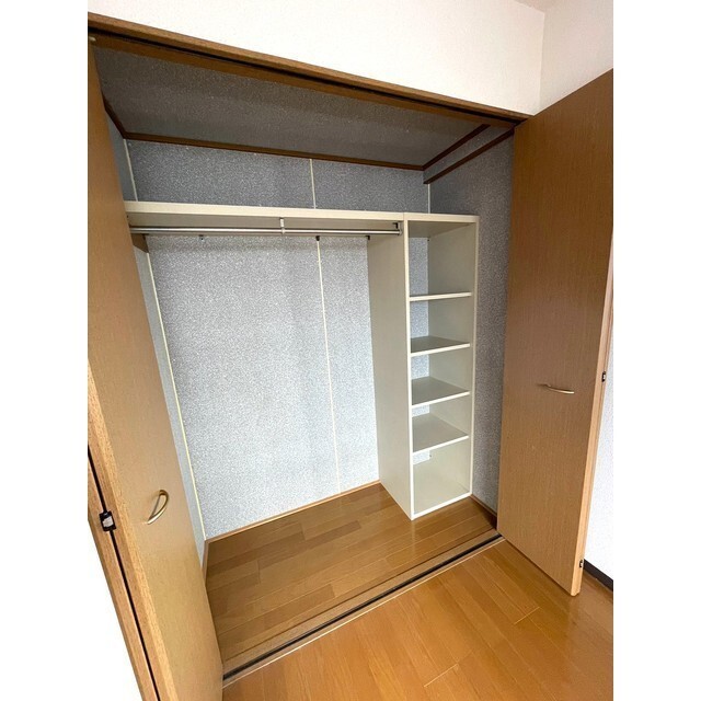 バス・シャワールーム　北洋間収納