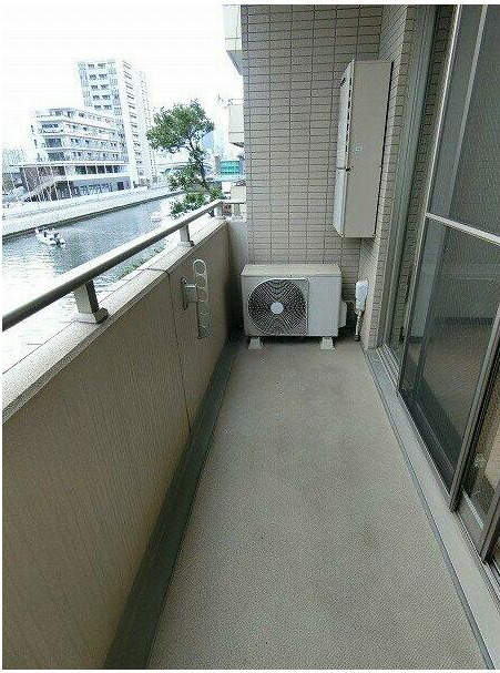 バルコニー　＊同間取り別部屋参照
