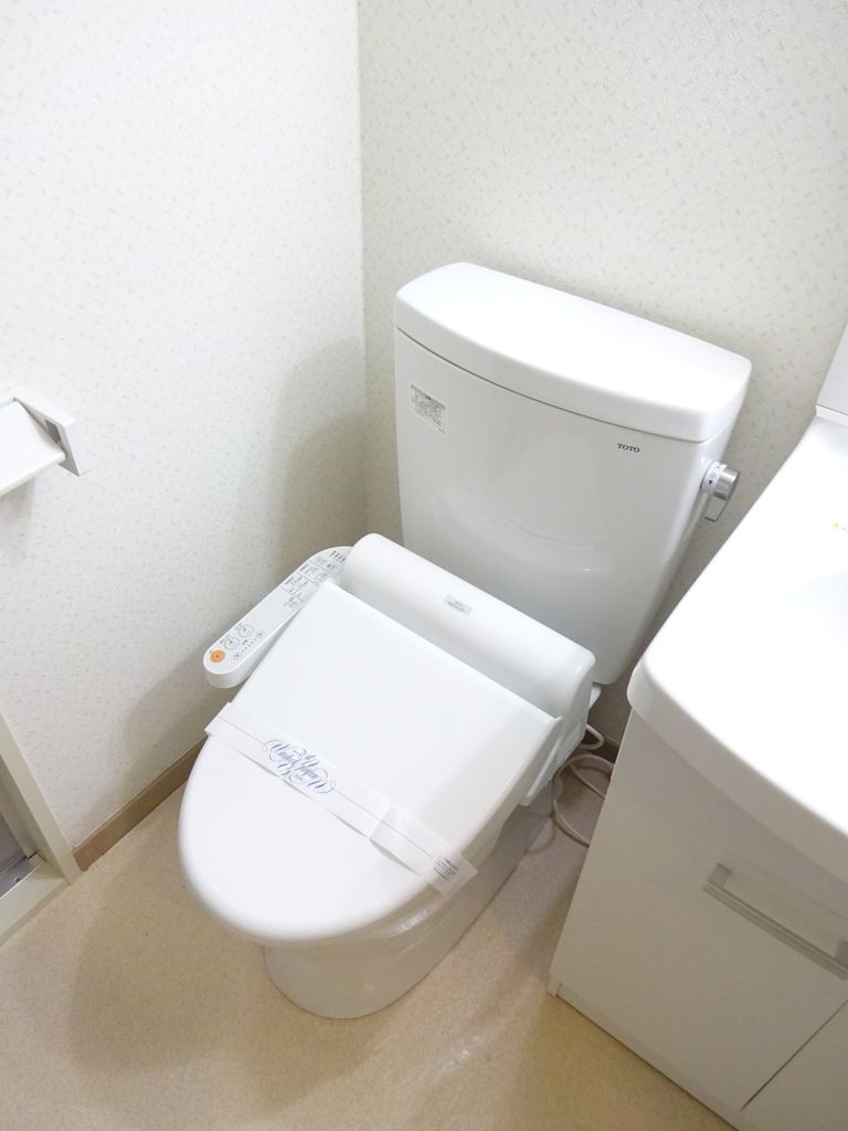 トイレ　トイレ