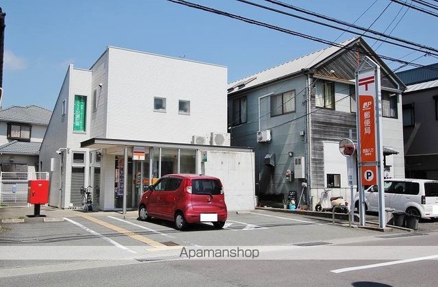 郵便局　徳島八万郵便局（郵便局）まで400m