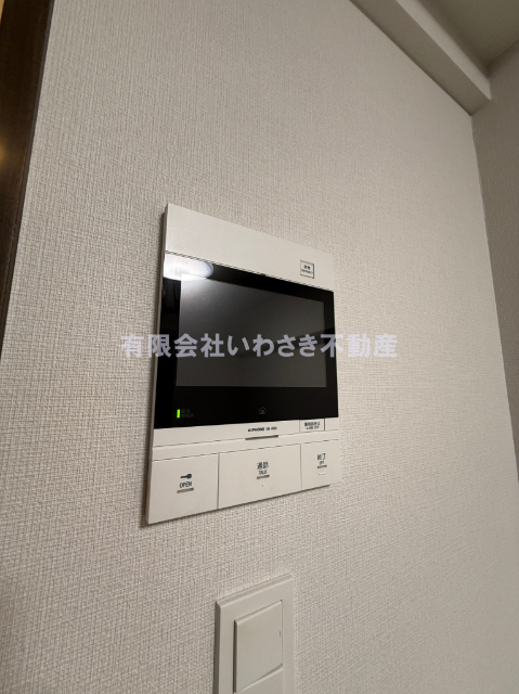 セキュリティ　モニター付きインターホン