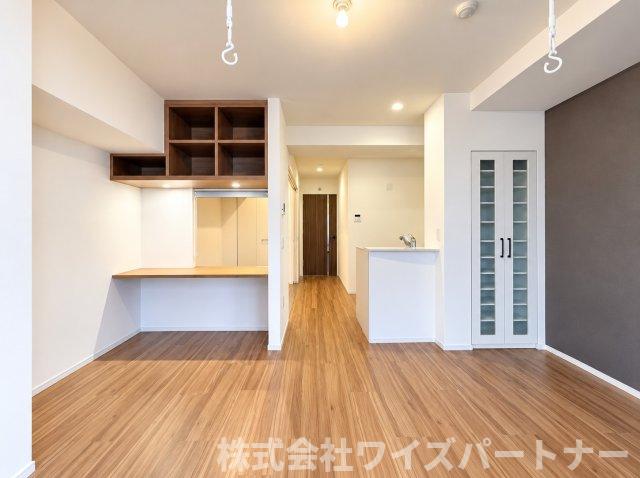 西鉄天神大牟田線 西鉄平尾駅 徒歩7分 12階建 築3年の居間写真