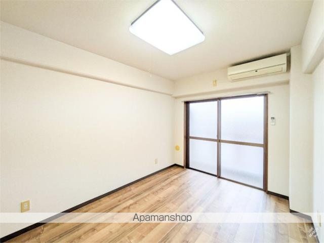ケーエスハイムの居間写真