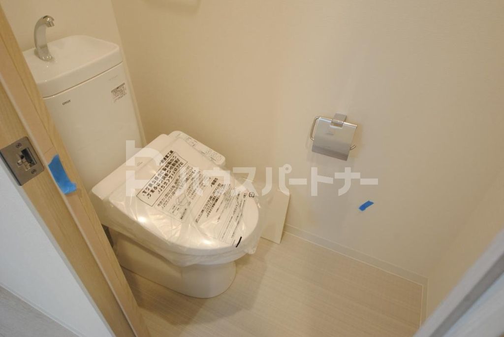 トイレ　建築中です。
