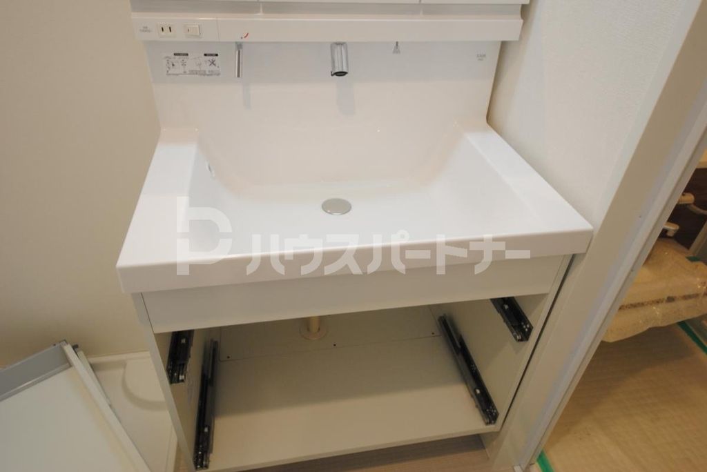 洗面設備　建築中です。