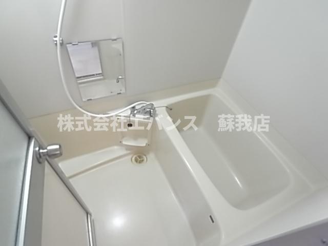 バス・シャワールーム　ゆったり過ごせるお風呂です