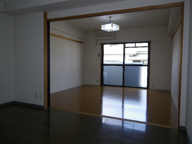 その他部屋・スペース　写真は参考資料であり現状を優先いたします。