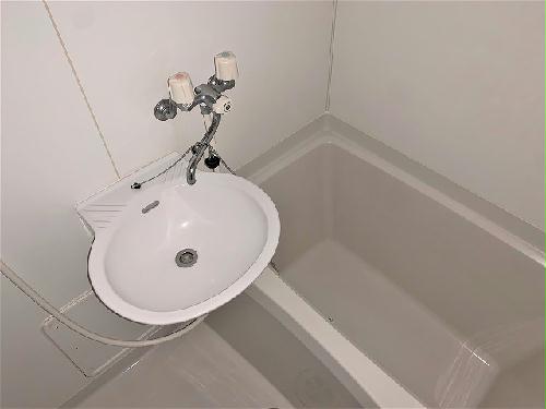 バス・シャワールーム　バストイレ別