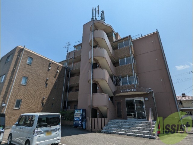 仙台市太白区八木山東のマンションの建物外観