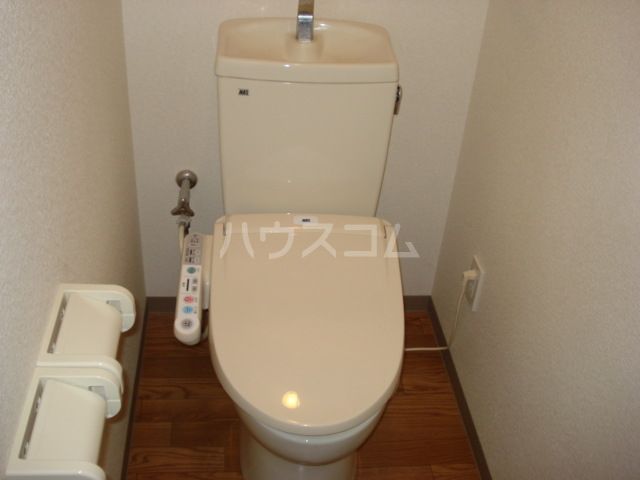 【一宮市今伊勢町本神戸のアパートのトイレ】