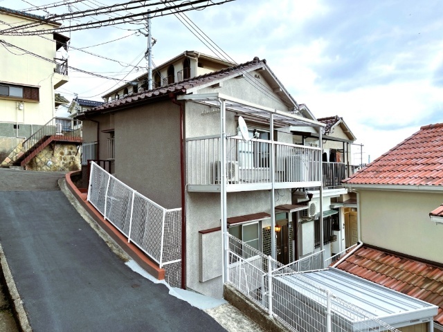 兵庫県神戸市中央区山本通４（一戸建）の賃貸物件の外観