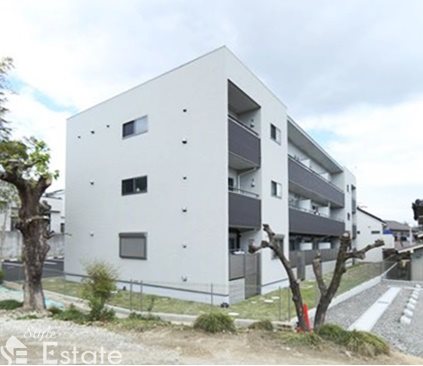 名古屋市緑区平手北のアパートの建物外観