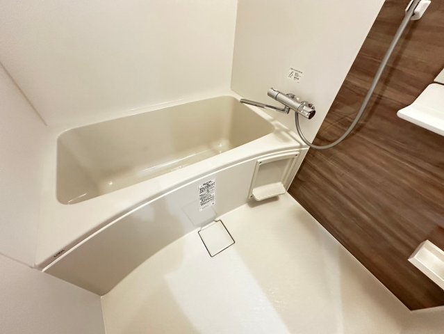 バス・シャワールーム　詳細は、RISUMO江坂本店までお問合せください♪