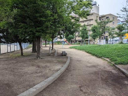 【大阪市天王寺区国分町のマンションの公園】