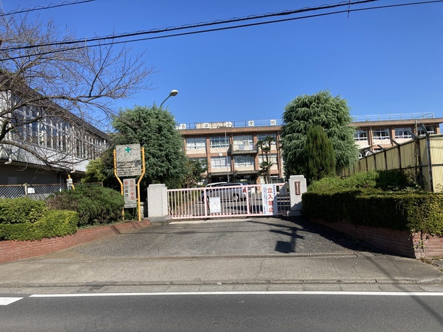 【リエス川越南古谷の小学校】