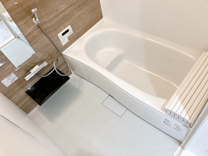 バス・シャワールーム　ゆったり過ごせるお風呂です