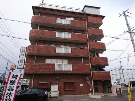 尼崎市浜田町のマンションの建物外観