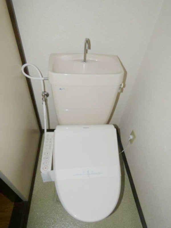 トイレ　図面と現状に相違がある場合には現状を優先