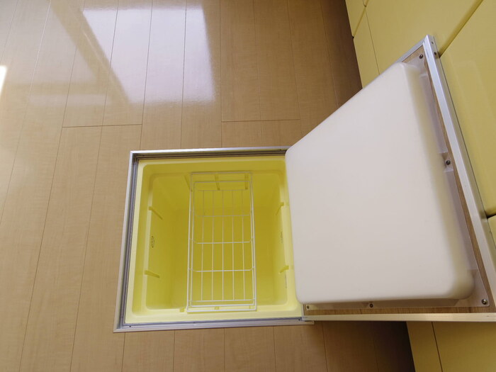 その他設備　床下収納