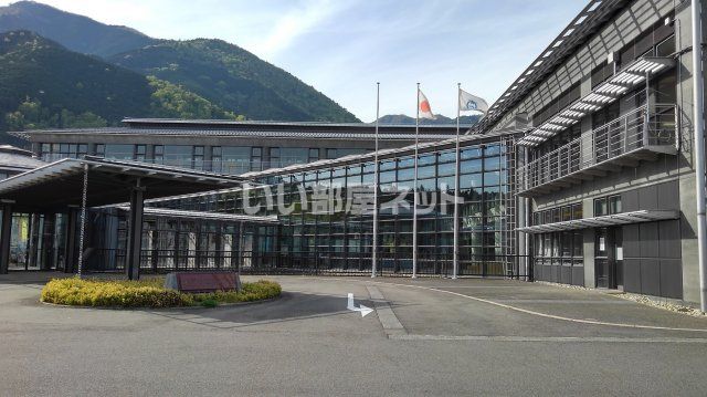 役所　大津市役所木戸支所（役所）まで964m